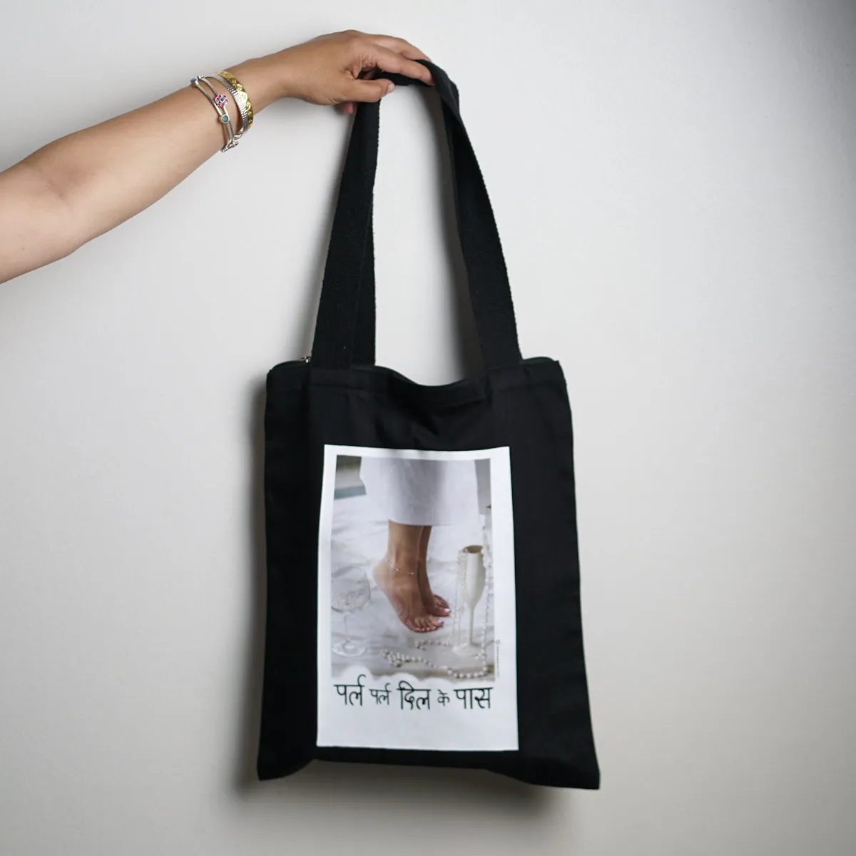 Aadyaa's Tote Bag with Zip