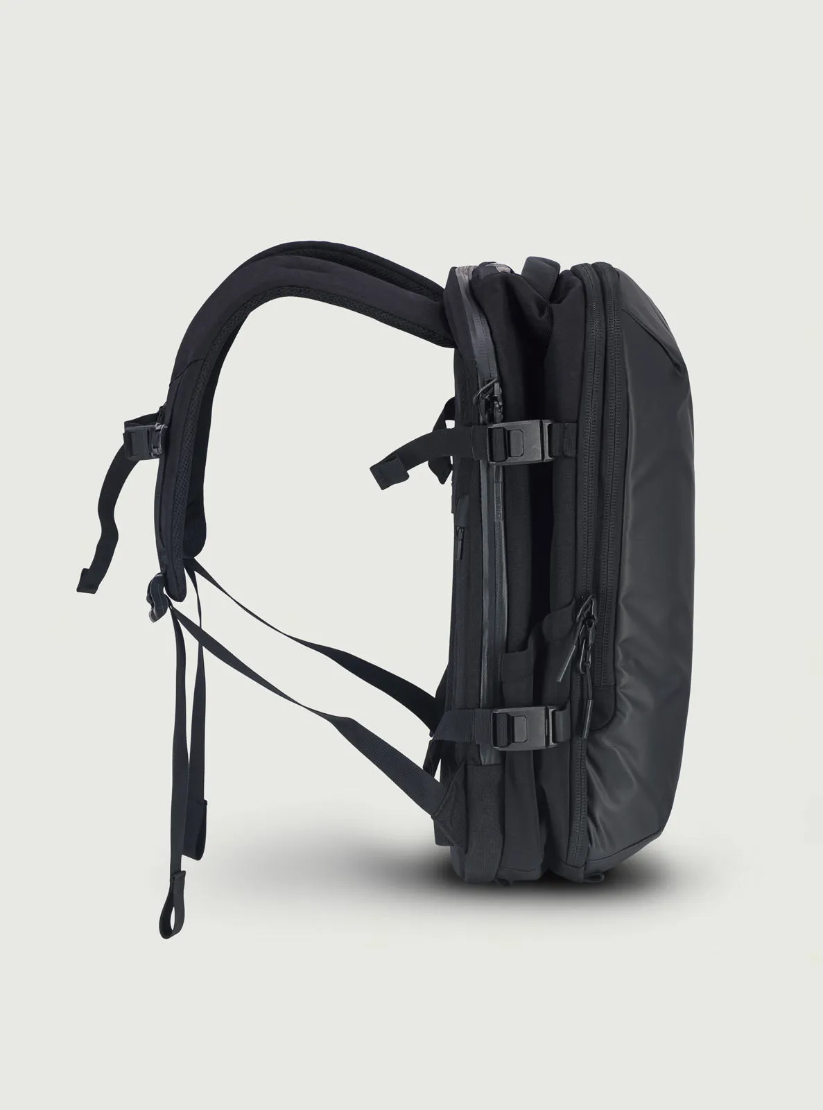 ACE / 30L Travel Pack Cordura® Series (Archives)