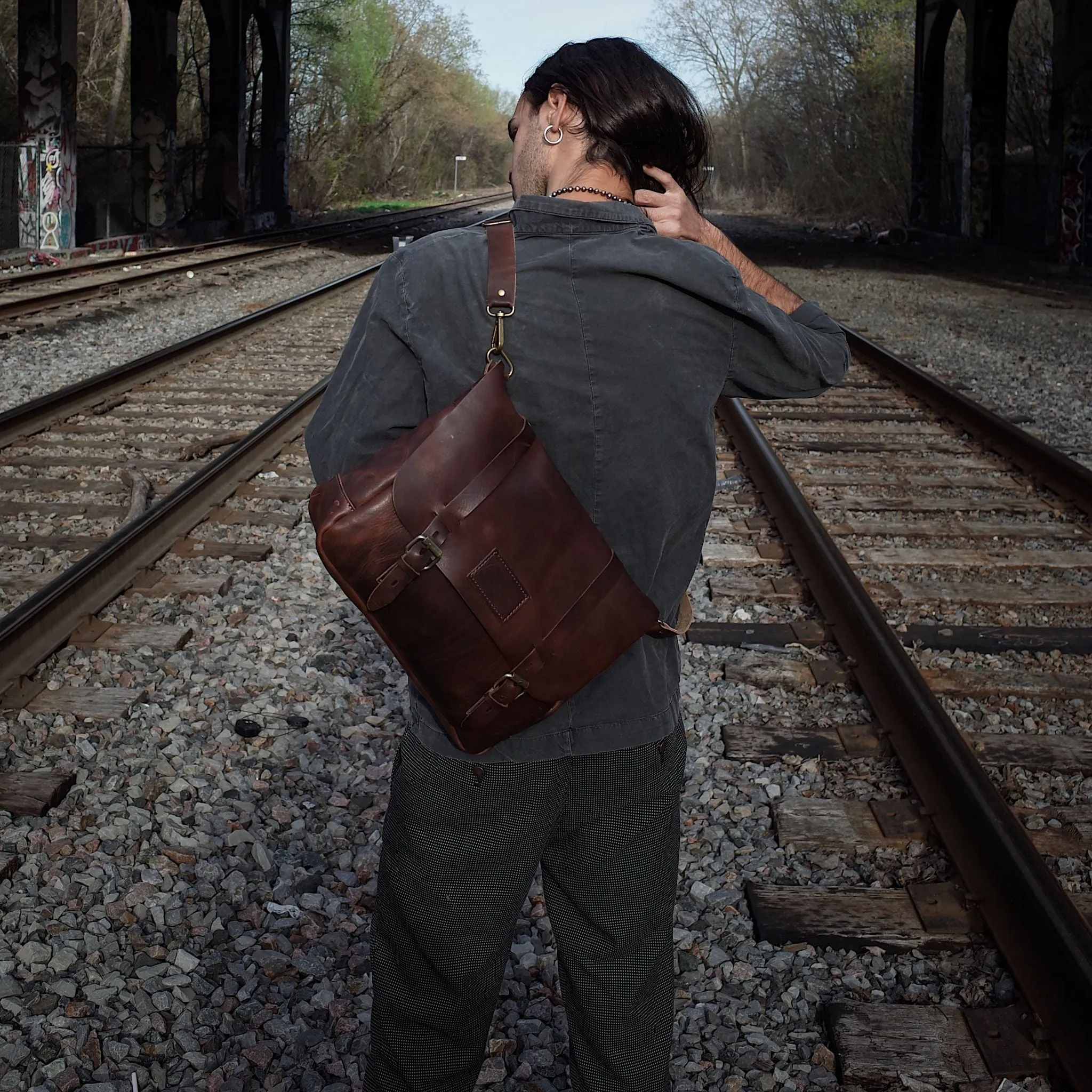 Champlain Leather Satchel – Dark Brown Edition