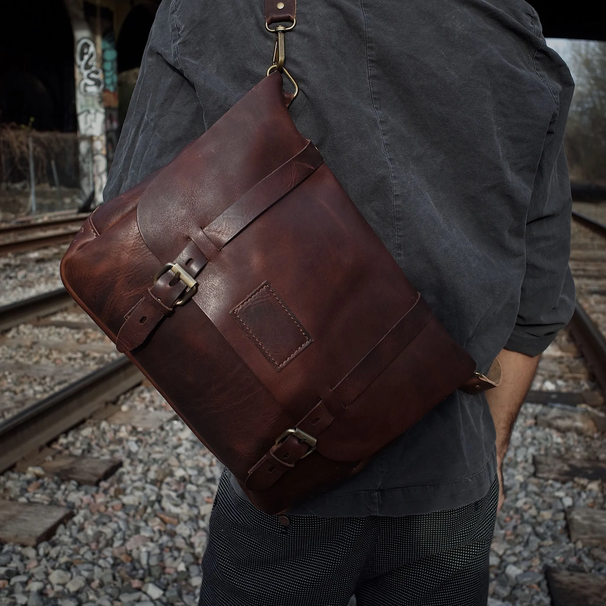 Champlain Leather Satchel – Dark Brown Edition