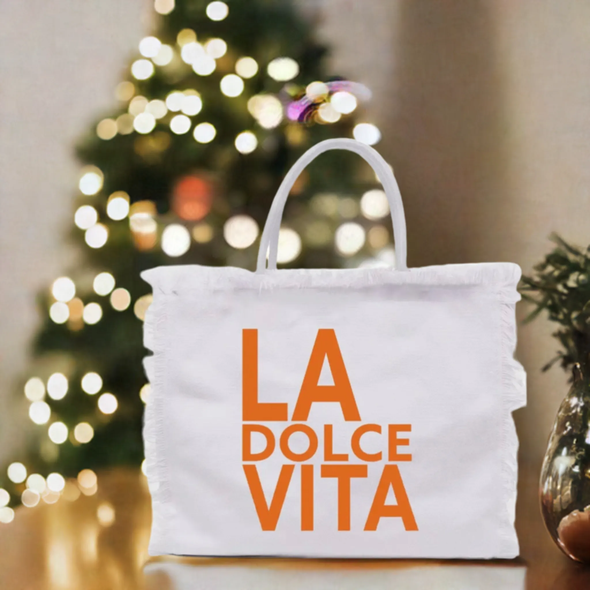 La Dolce Vita- Fringe Tote