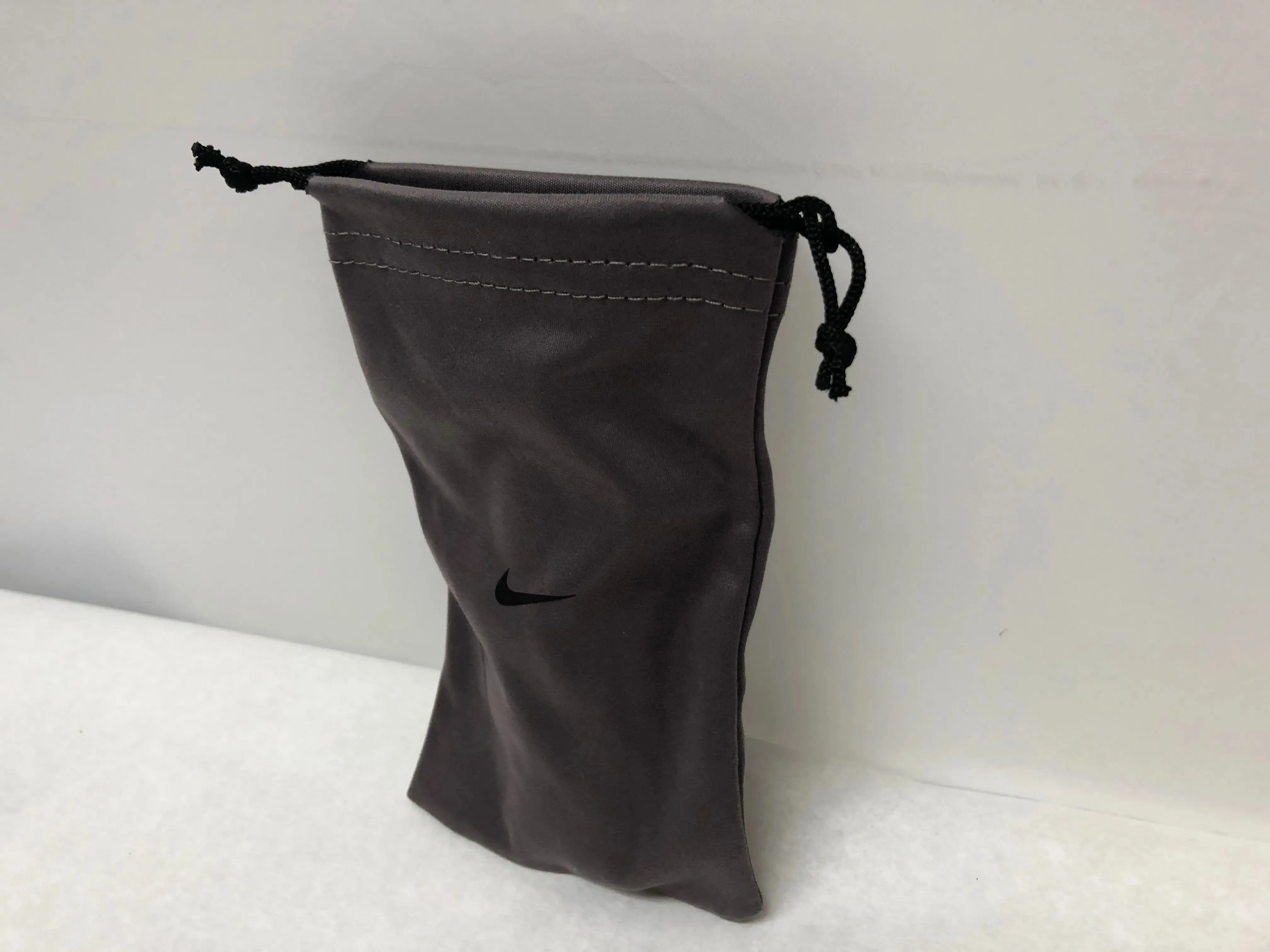 Nike Gray Purple Optical Eyeglass Pull-string Soft Case and Storage | KMOPT-107