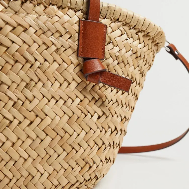 WOVEN RATTAN HANDBAG